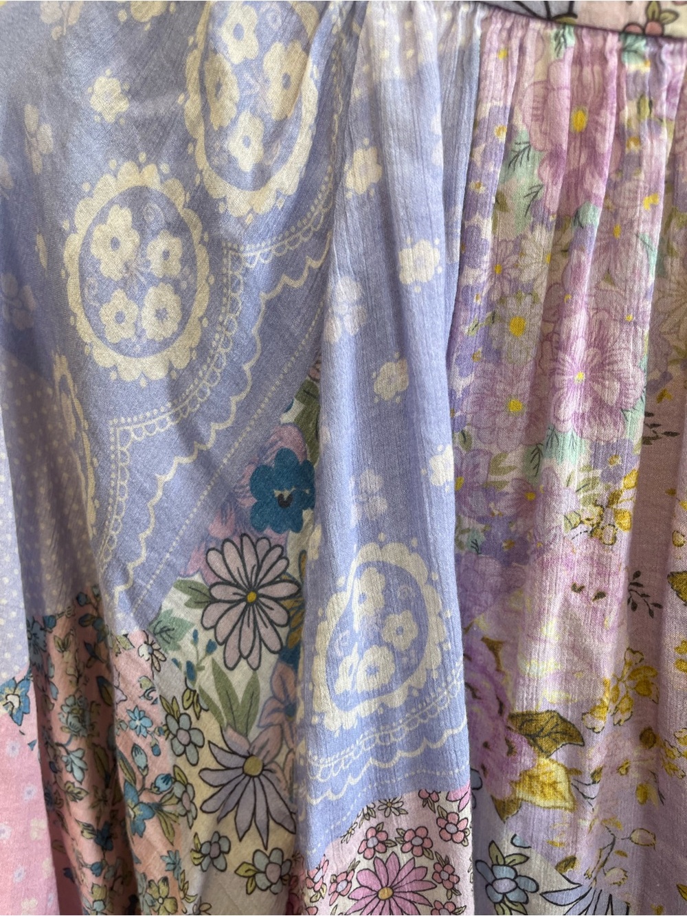 Floral Patchwork Long-Sleeve Women's Blouse in Pastel Pink & Lavender - Picture 14 of 14
